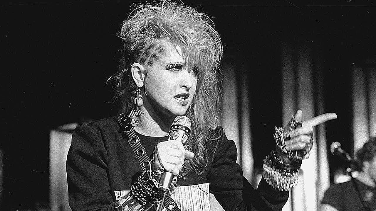 Cyndi Lauper -  Live in Paris - 剧照
