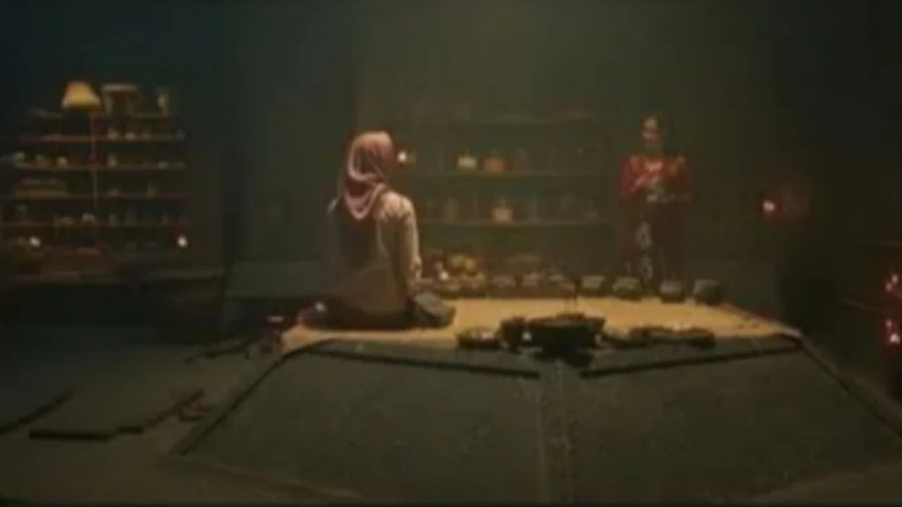 Sosok Ketiga: Lintrik - 剧照