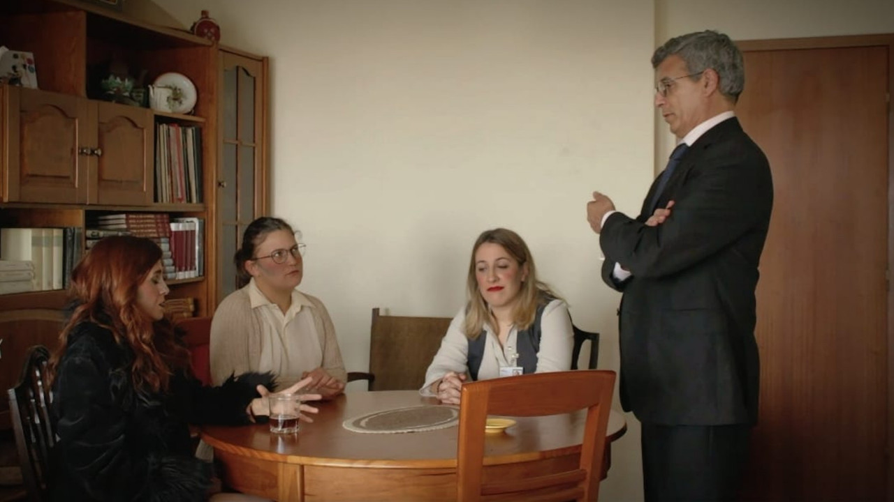 Um Crime em Fam&iacute;lia - 剧照