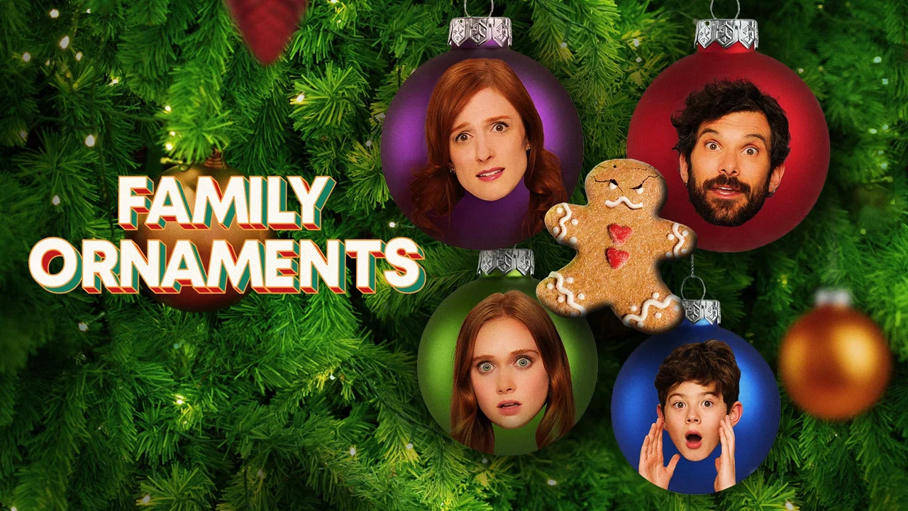 Family Ornaments - 剧照
