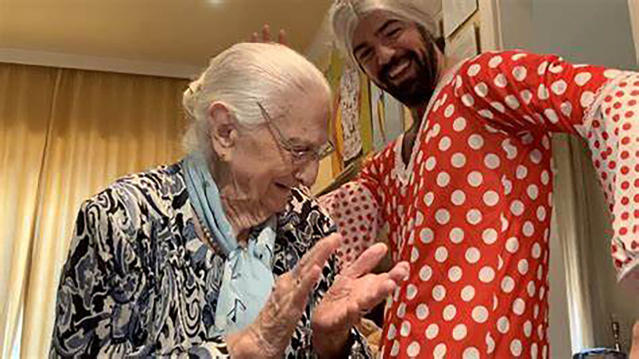 100 d&iacute;as con la Tata - 剧照