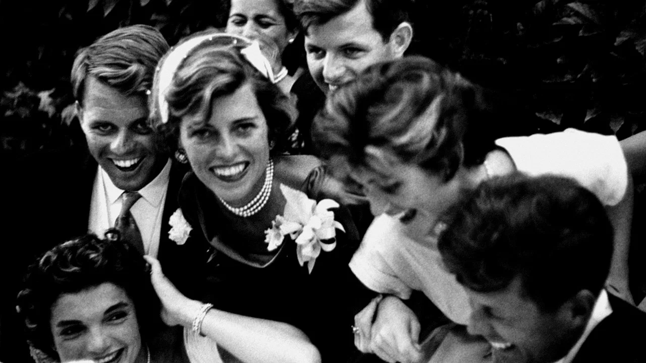 Vier Br&uuml;der, f&uuml;nf Schwestern &ndash; Die Kennedys - 剧照