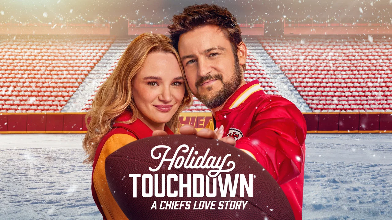 Holiday Touchdown: A Chiefs Love Story - 剧照