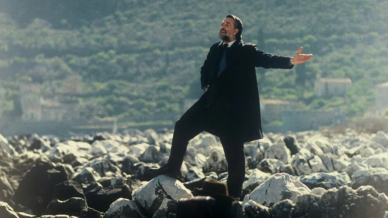 Έ&rho;&omega;&tau;&alpha;&sigmaf; &sigma;&tau;&eta; &chi;&omicron;&upsilon;&rho;&mu;&alpha;&delta;&iota;ά - 剧照