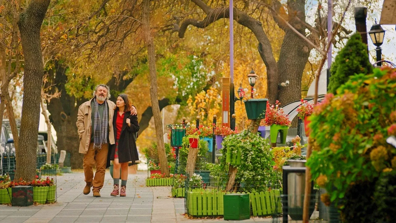 Yaşamak G&uuml;zel Şey - 剧照