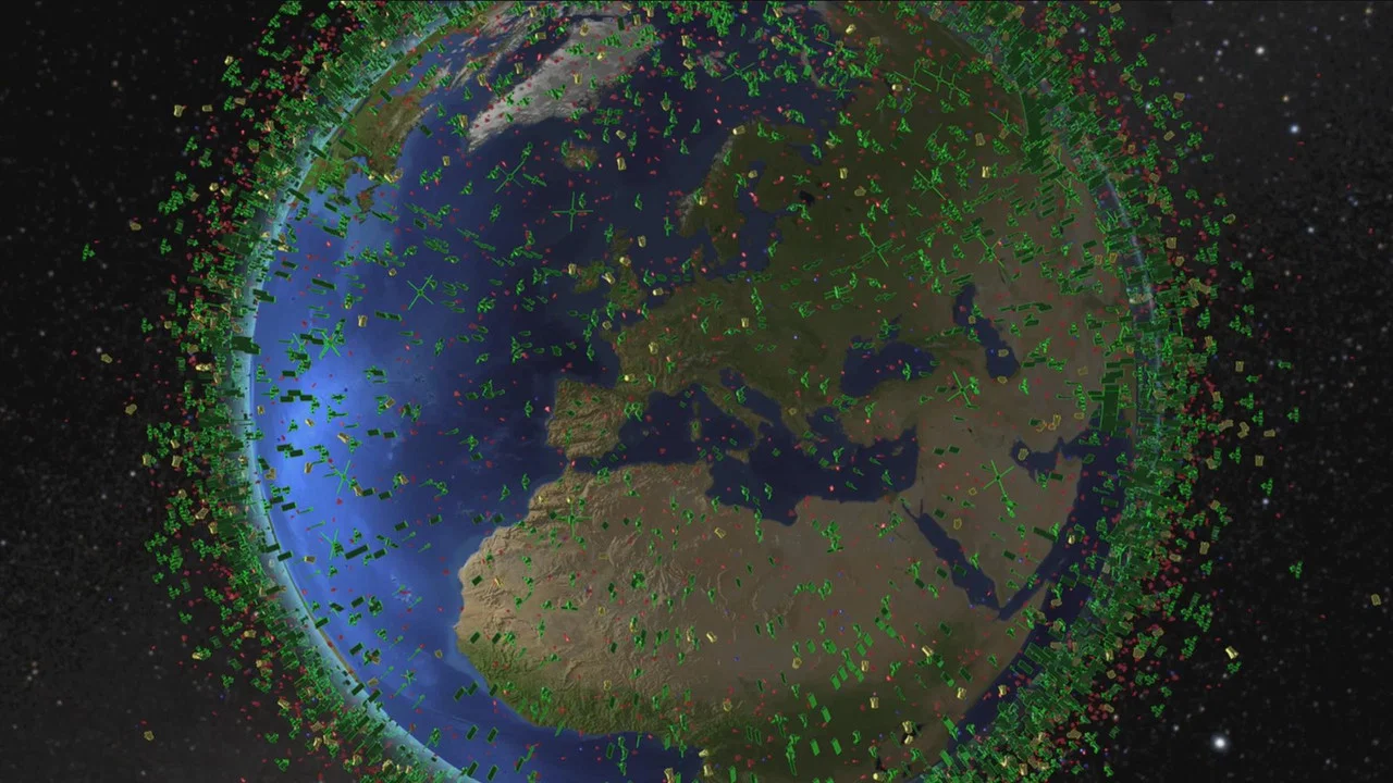 Alerte en orbite : la menace des d&eacute;bris spatiaux - 剧照