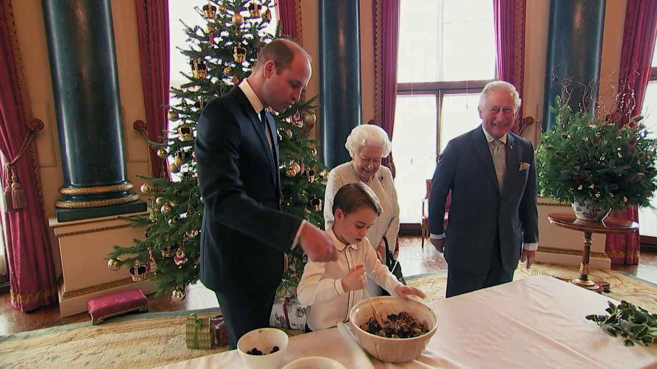A Very Royal Christmas: Sandringham Secrets - 剧照