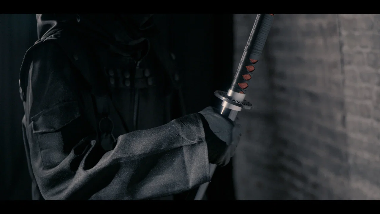 Shadow's Edge - 剧照