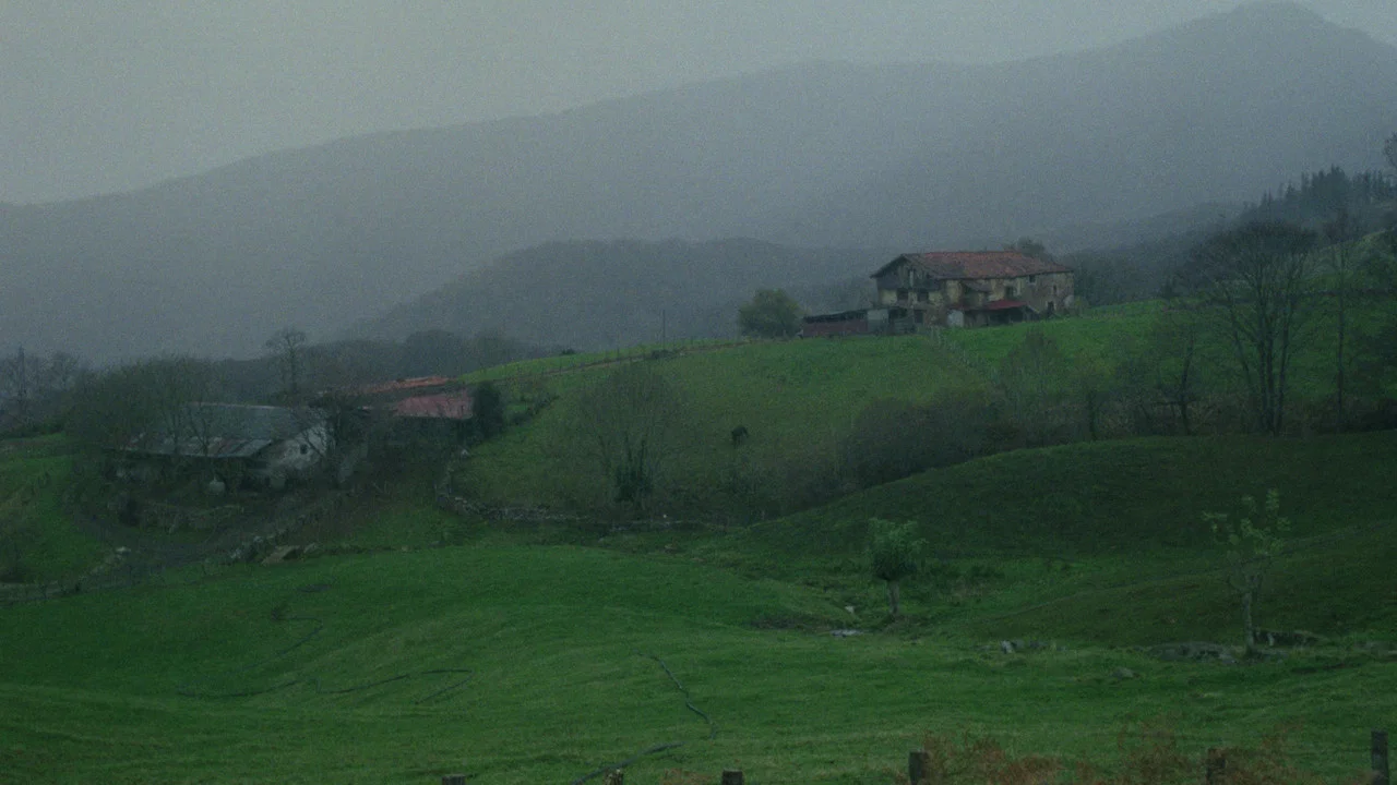 Larrua Jo - 剧照