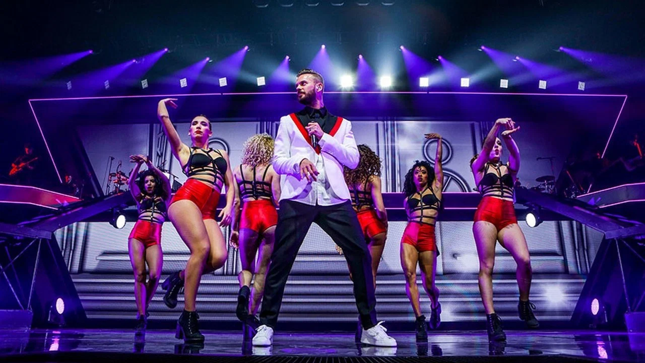 M Pokora -  Red Tour - 剧照