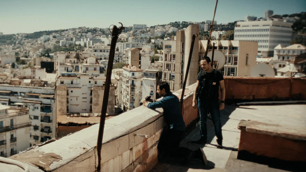 Algiers - 剧照