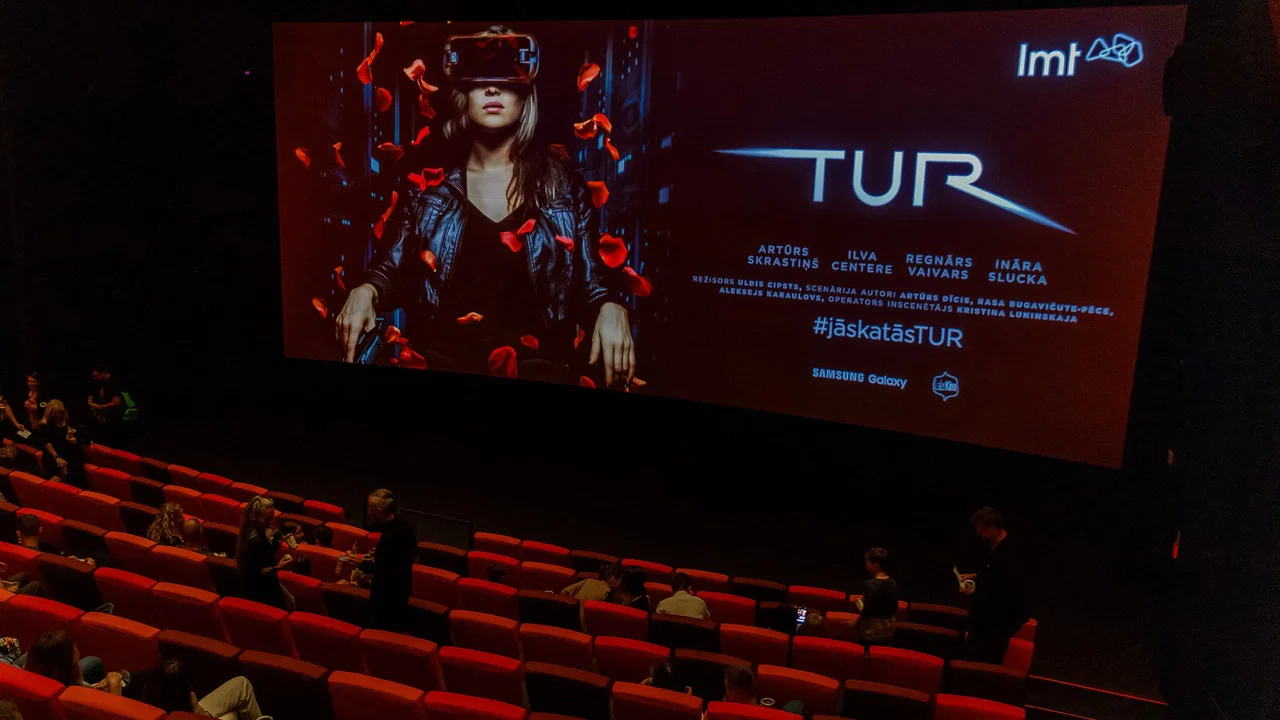TUR - 剧照