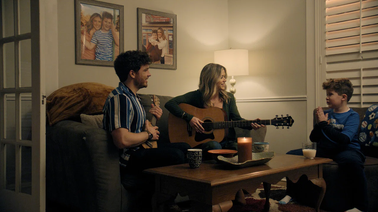 Looking for Dr. Love - 剧照