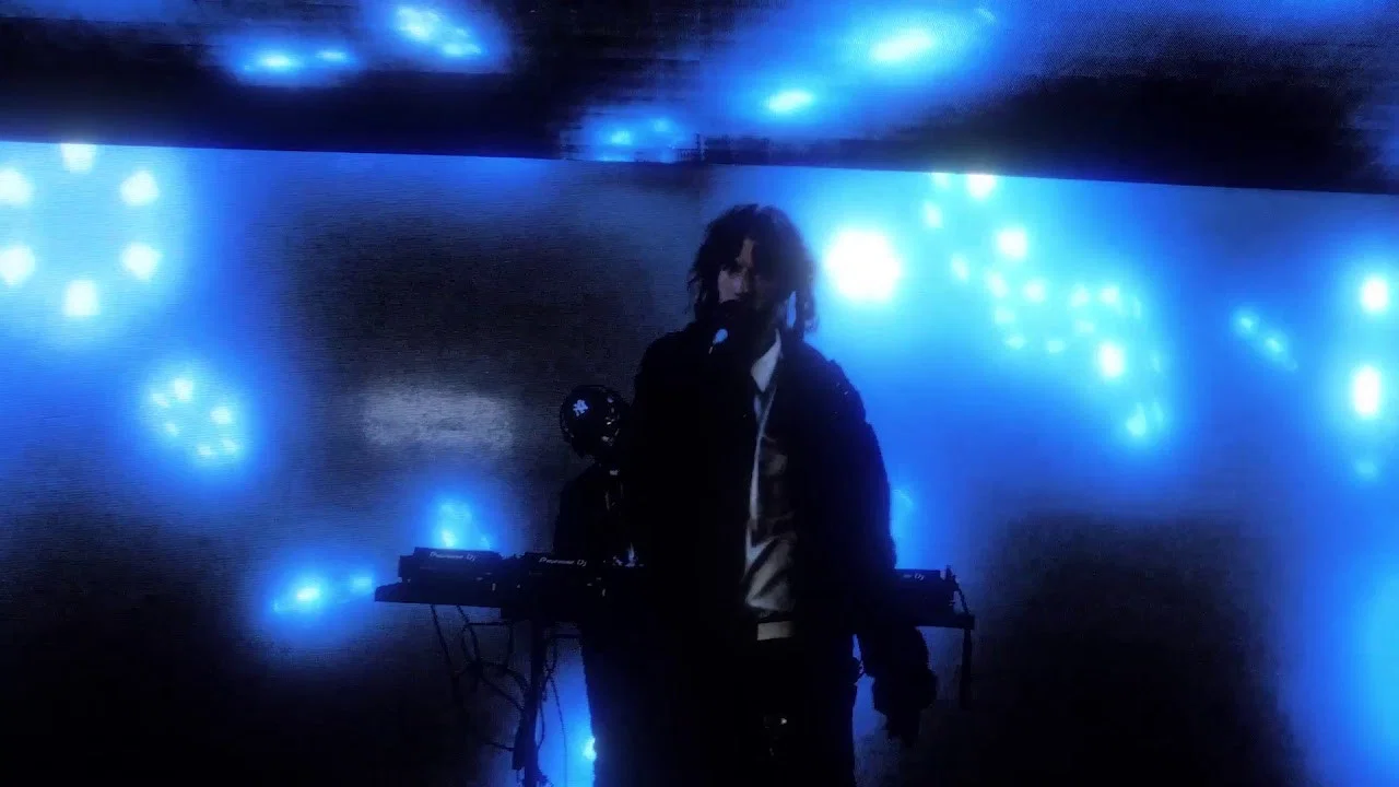 Bladee & Mechatok - Good Luck Live - 剧照