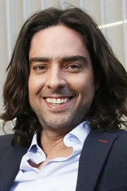 Cristi&aacute;n Riquelme