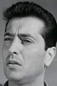 &Gamma;&iota;ώ&rho;&gamma;&omicron;&sigmaf; &Kappa;&alpha;&mu;&pi;&alpha;&nu;έ&lambda;&lambda;&eta;&sigmaf;