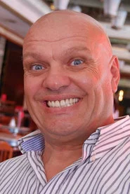 Miroslav Navr&aacute;til