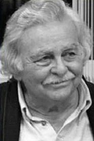 Искандер Хамраев