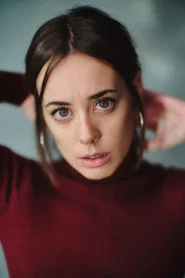 J&uacute;lia Molins