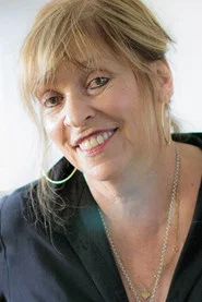 &Eacute;va G&aacute;rdos