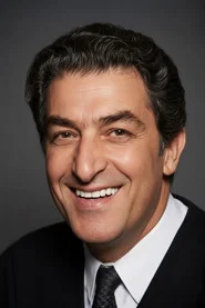 M&uuml;cap Ofluoğlu