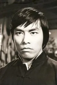 黄加达
