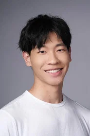 李国强