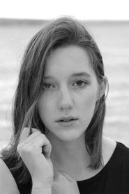 &Eacute;lizabeth Adam