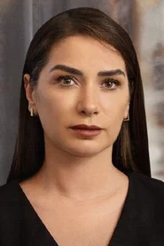 &Ouml;znur Kula