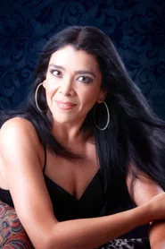 Violeta D&aacute;valos