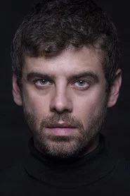 Ra&uacute;l Amores