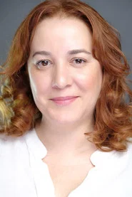 Elif &Ccedil;akman