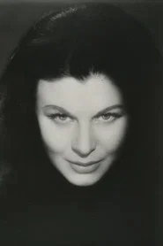 Daphn&eacute; Dayle