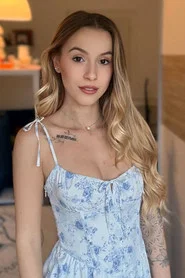 Alexandra Juh&aacute;sz