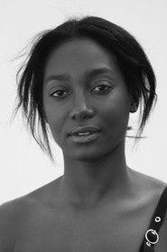 Mouna Traor&eacute;