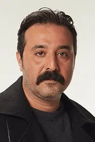 Mustafa &Uuml;st&uuml;ndağ