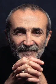 Cengiz &Ouml;zkan