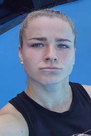 Karol&iacute;na Muchov&aacute;