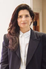 Mar&iacute;a &Aacute;lvarez