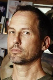 乔&middot;西利