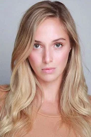 Ecenaz &Uuml;&ccedil;er