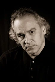 Jos&eacute; Antonio Molina