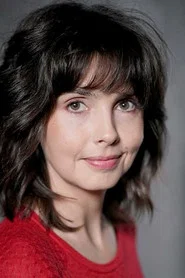 &Eacute;milie Cazenave