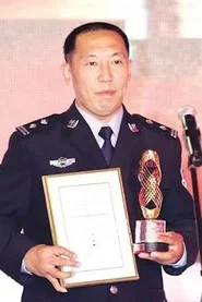 马国伟