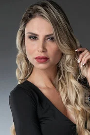 Mar&iacute;a Alejandra Pinz&oacute;n