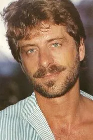 Fl&aacute;vio Galv&atilde;o
