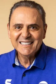 Lu&iacute;s Roberto