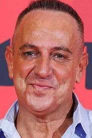 V&iacute;ctor Sandoval