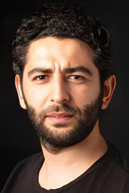 Erdem Sakalıb&uuml;y&uuml;k