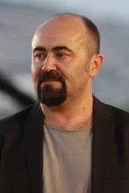 Yılmaz &Ouml;zdil